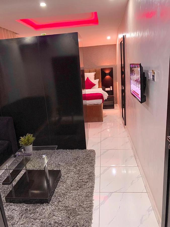 No 95 Suites VI Λάγος Εξωτερικό φωτογραφία